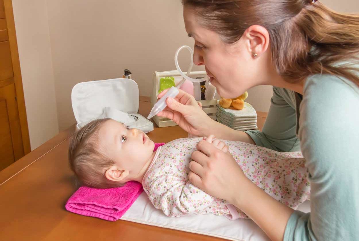 bien déboucher le nez de son bébé enrhumé